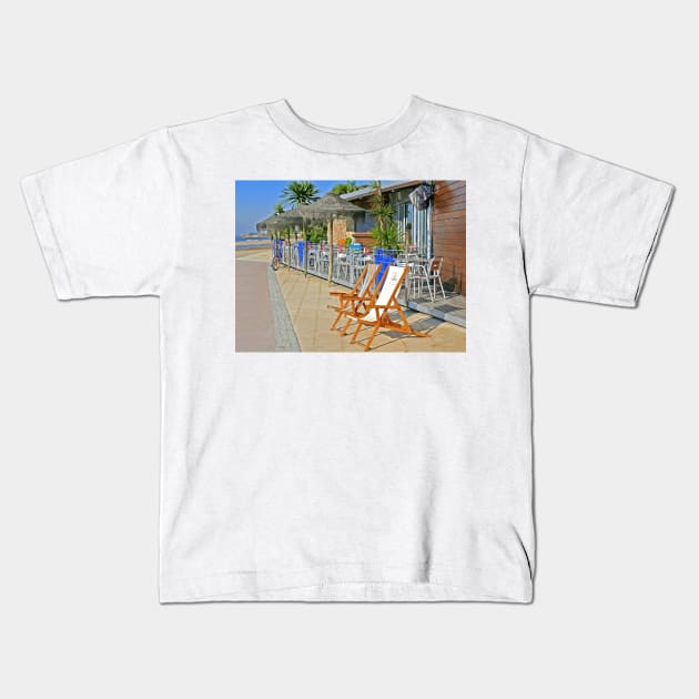 beach bar. windsurf. cafe. surf school Kids T-Shirt by terezadelpilar